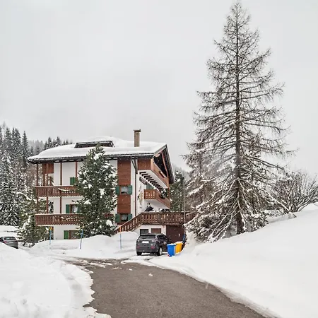 Aurone - Con Biosauna Apartman